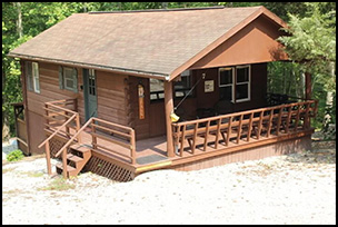 Log Cabin 7 with hot tub at French Lick Cabins at Patoka Lake